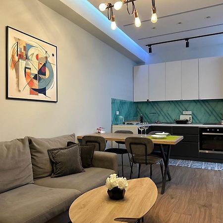Picasso Apartment Тирана Экстерьер фото